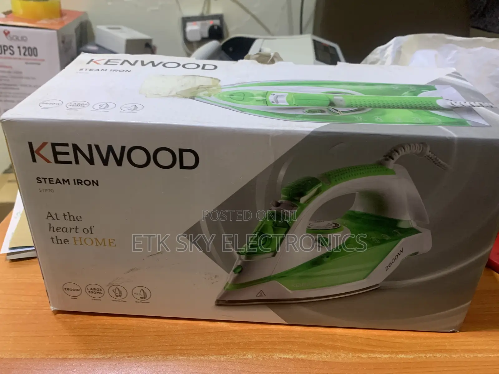 Supreme Kenwood Steam Iron