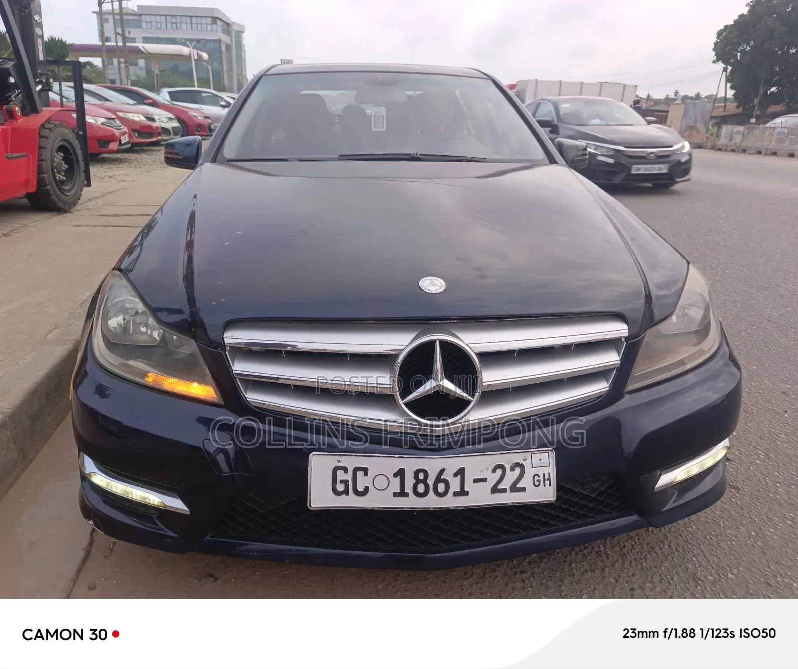 Mercedes-Benz C250 2012 Blue