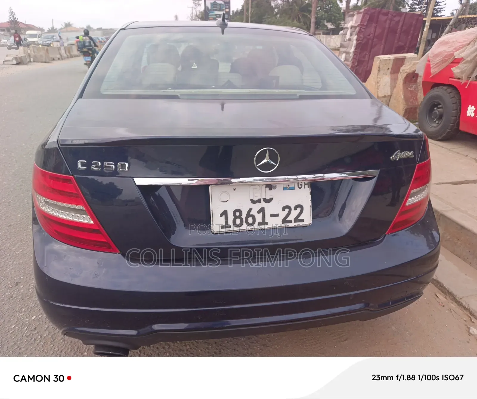 Mercedes-Benz C250 2012 Blue