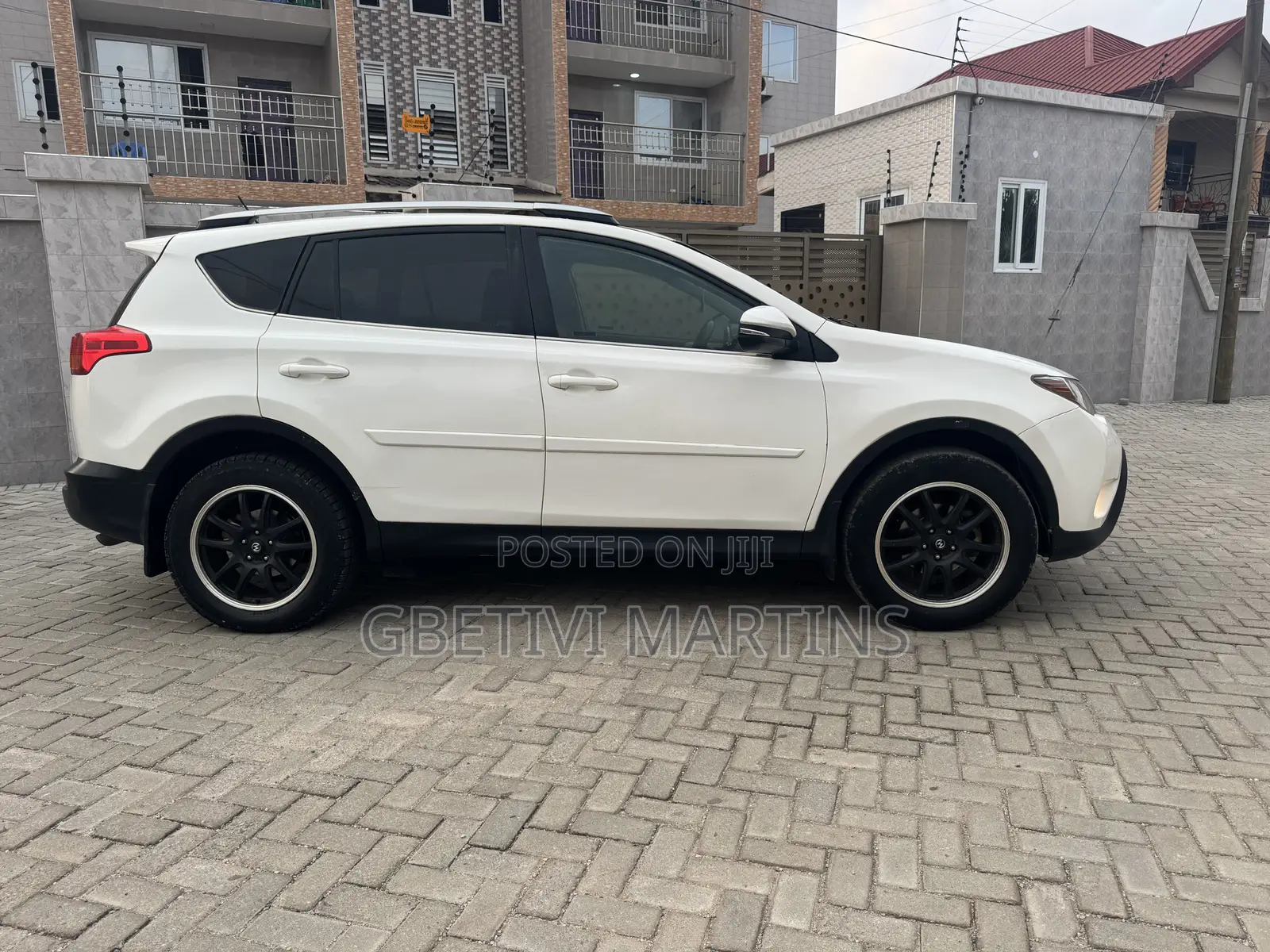 Toyota RAV4 2016 White