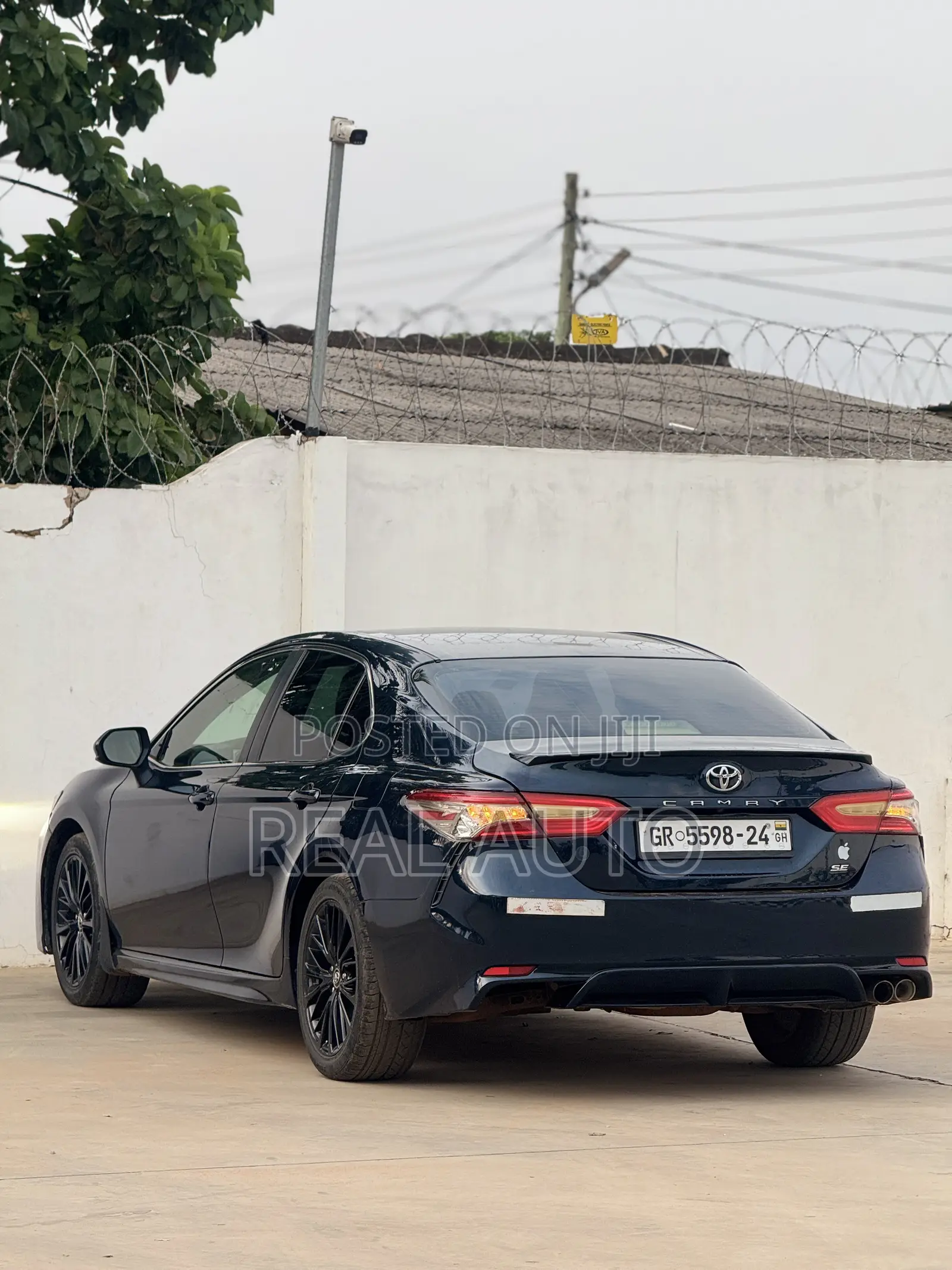 Toyota Camry SE 4dr Sedan (2.5L 4cyl 6A) 2017 Blue