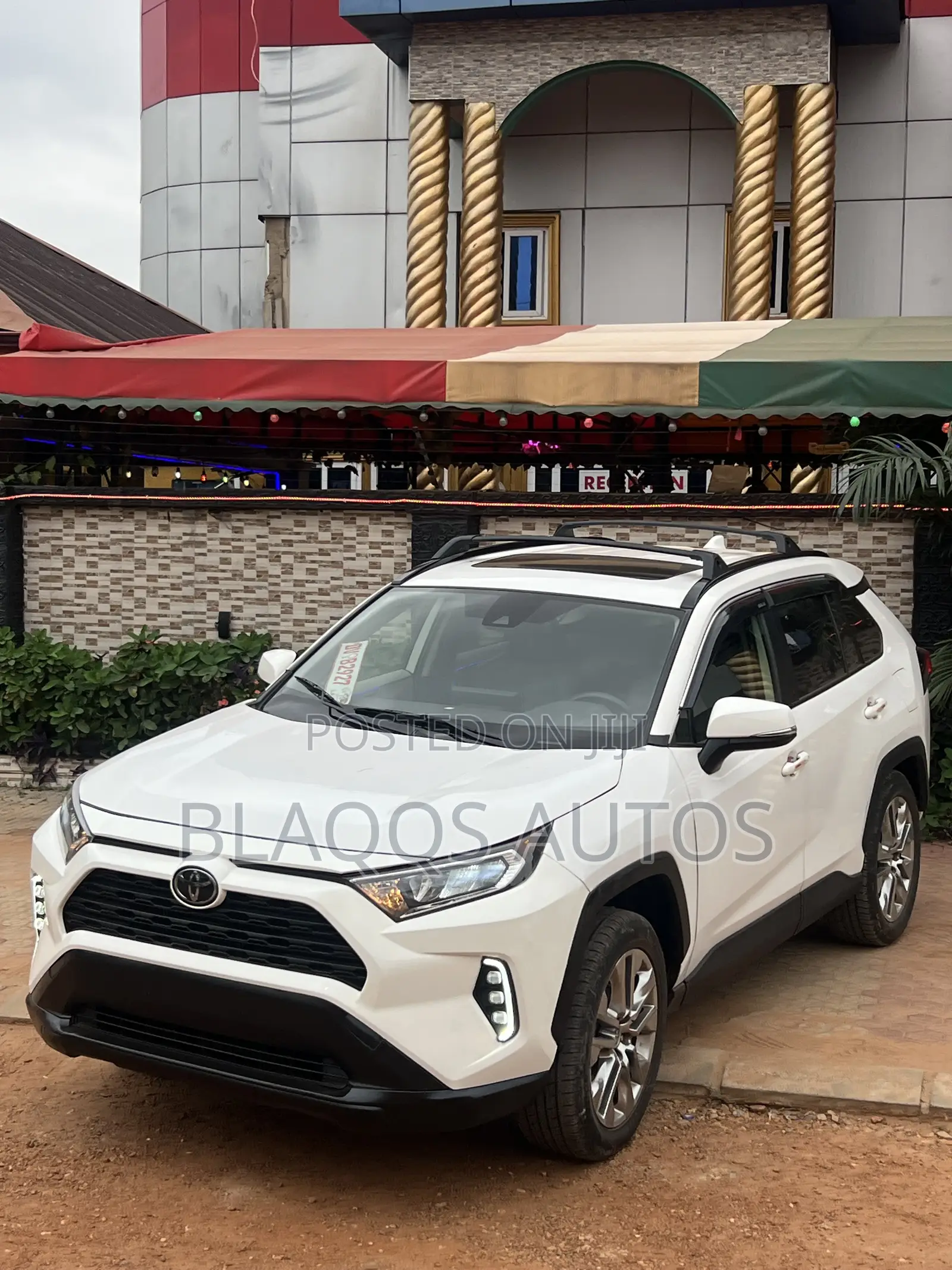Toyota RAV4 2020 White