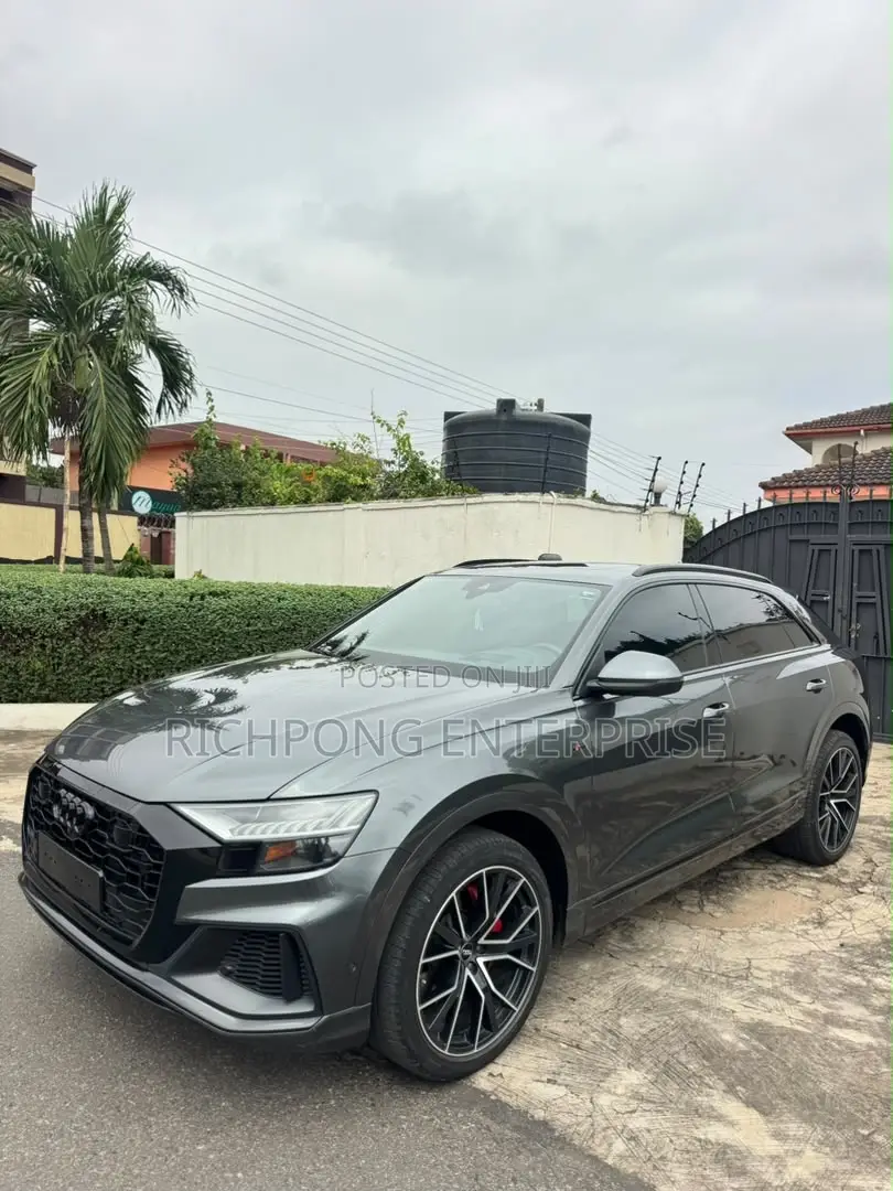 Audi Q8 55 Premium AWD quattro 2020 Gray