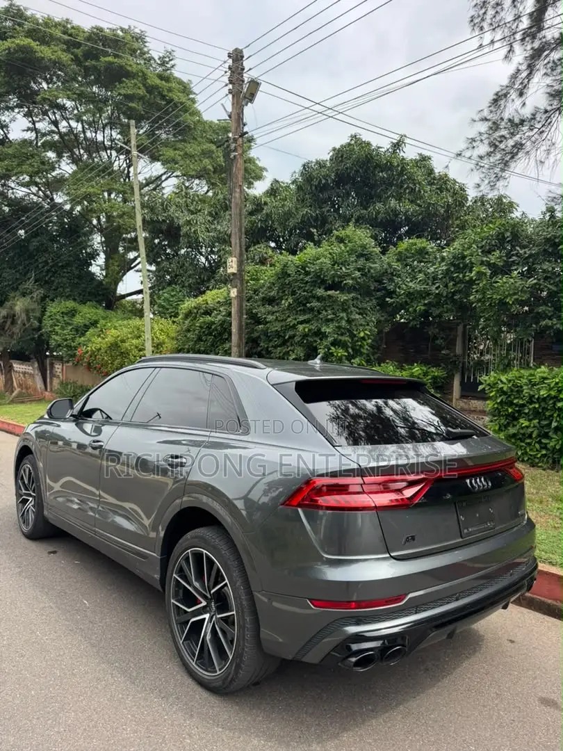 Audi Q8 55 Premium AWD quattro 2020 Gray
