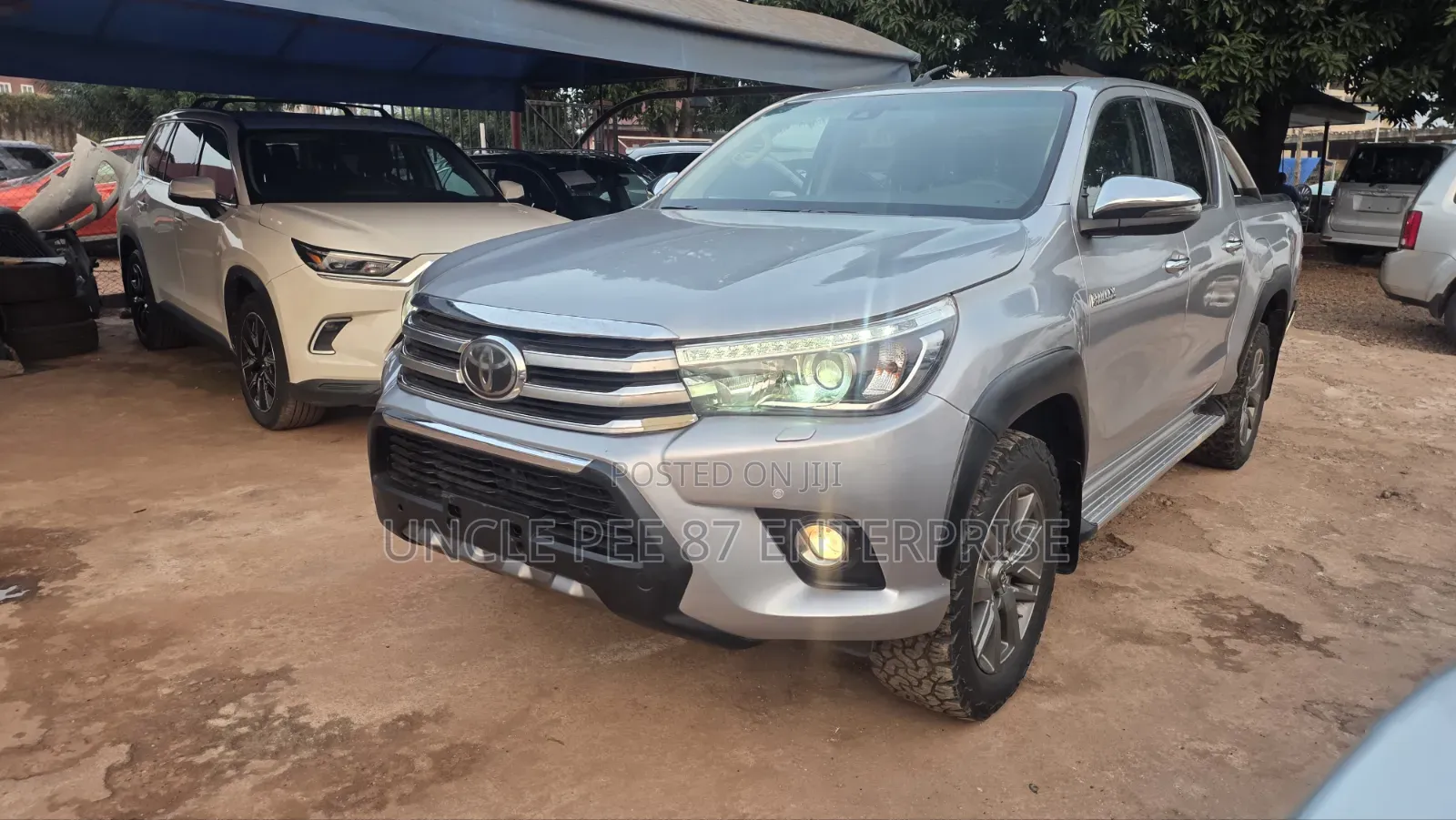 Toyota Hilux 2018 Silver