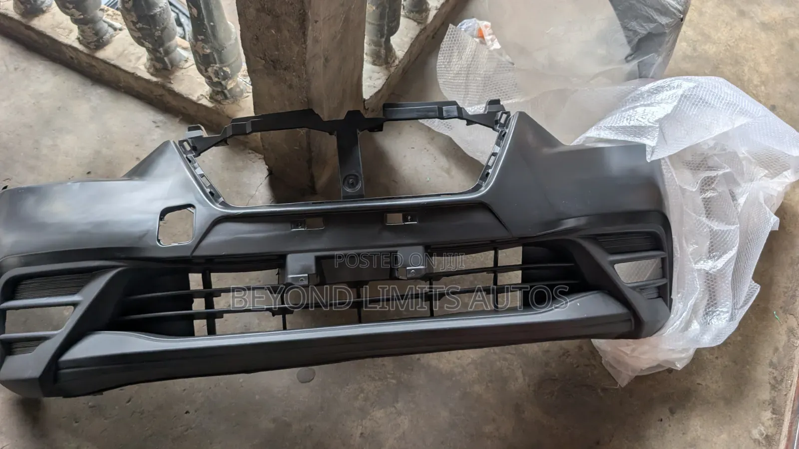 Nissan Kicks 2018,2019,2020 Front Bumper
