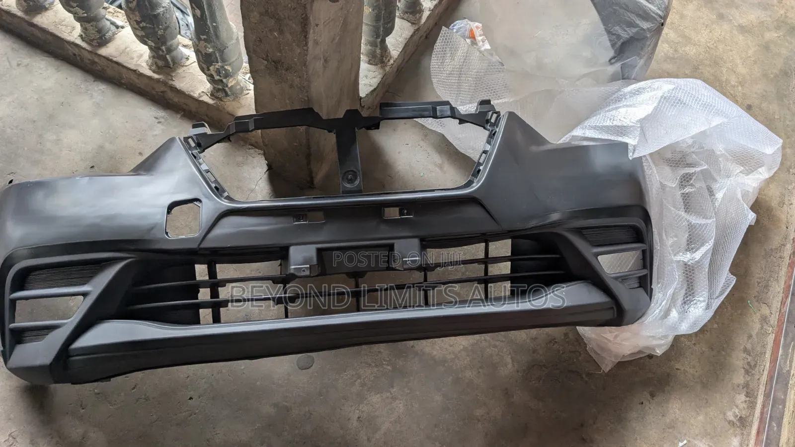 Nissan Kicks 2018,2019,2020 Front Bumper