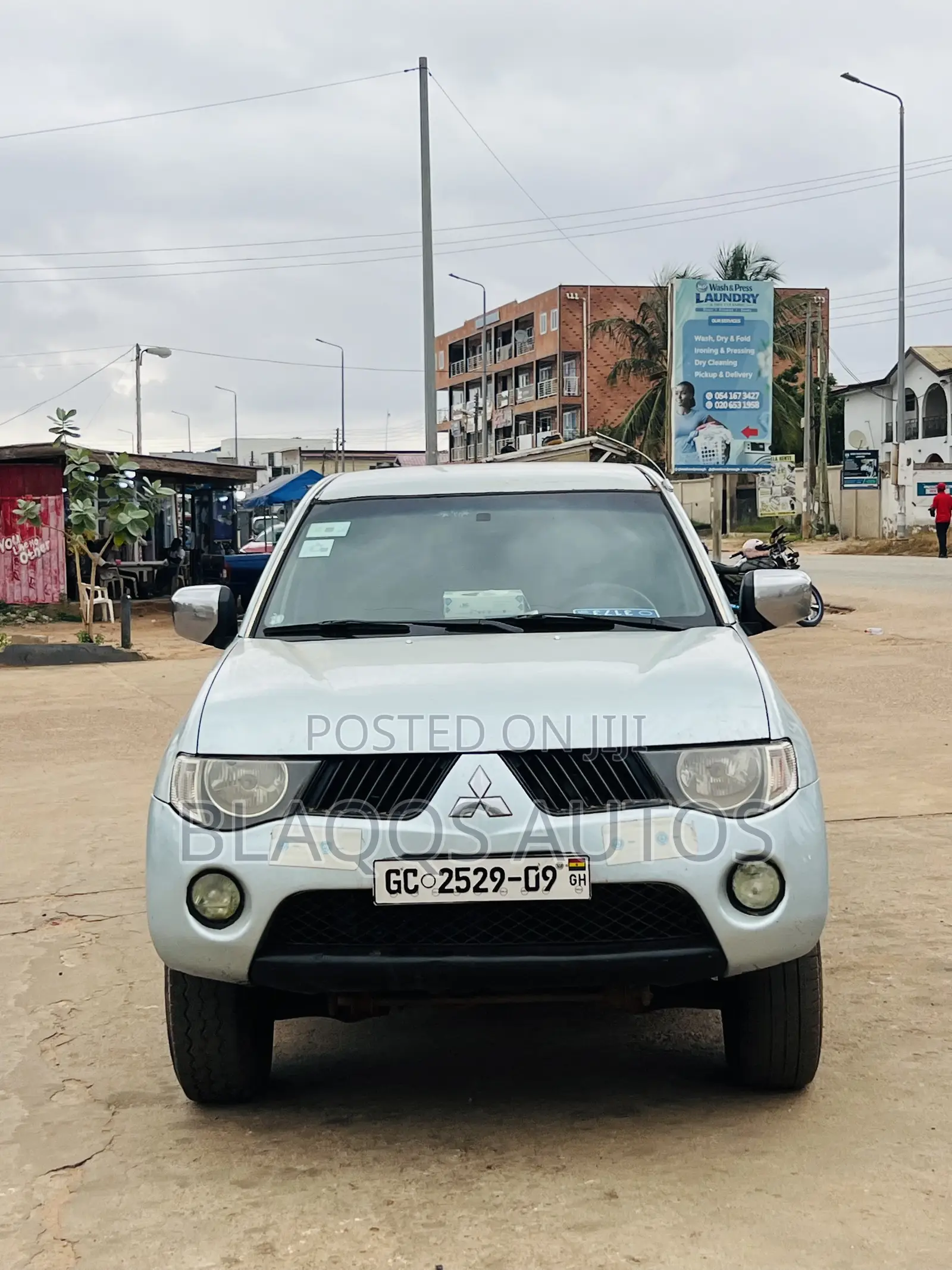 Mitsubishi L200 2009 Gray