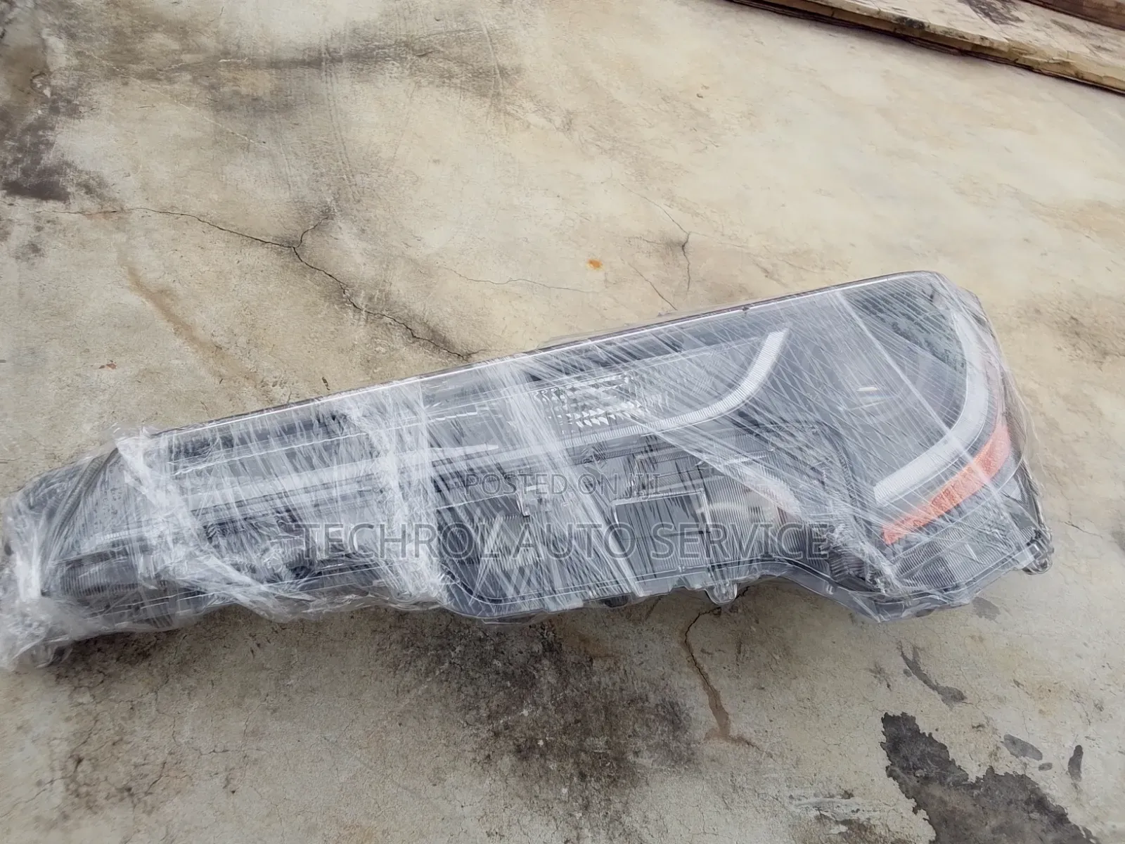 2021,2022 Toyota Corolla Headlight