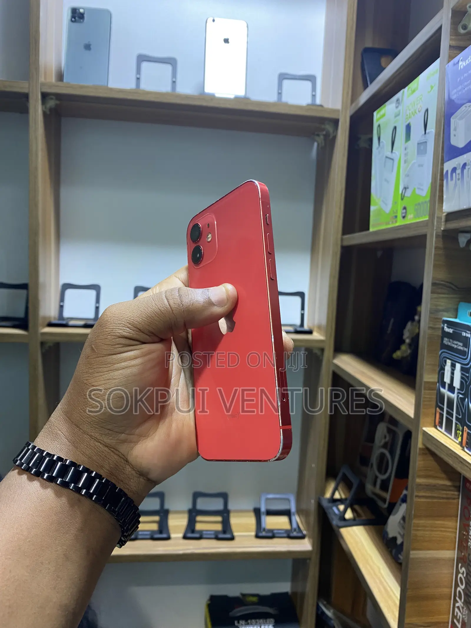 Apple iPhone 12 64 GB Red