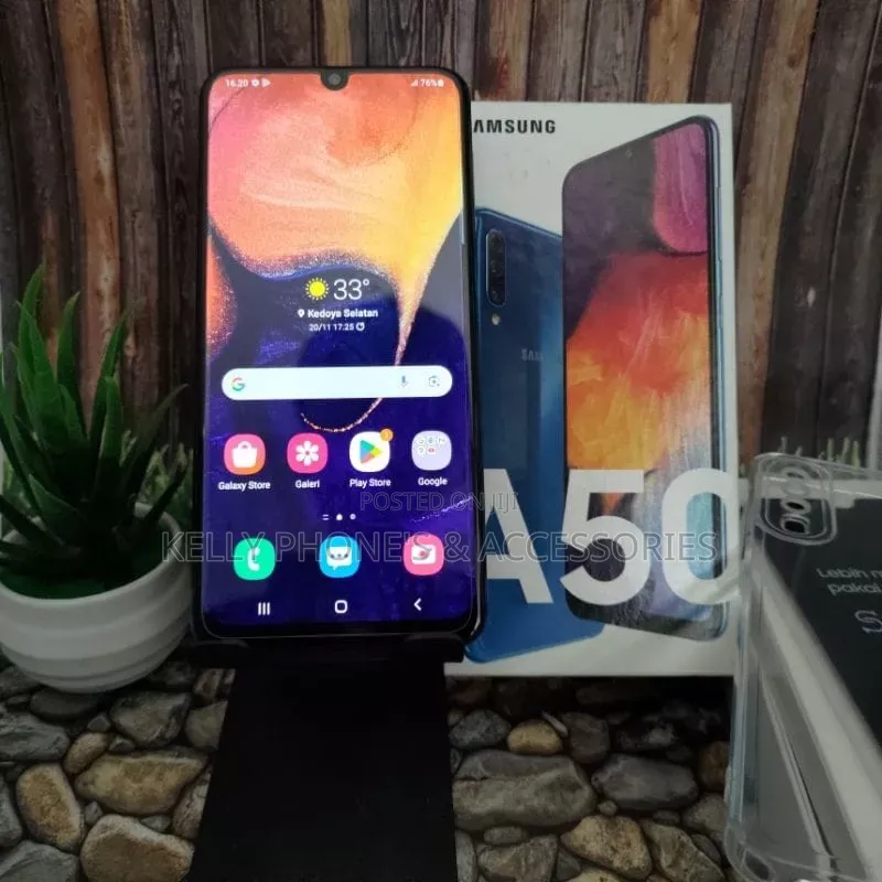 New Samsung Galaxy A50 128 GB White