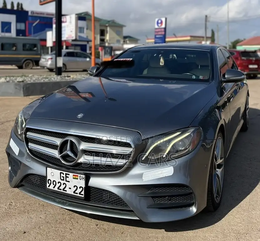 Mercedes-Benz E300 2017 Gray