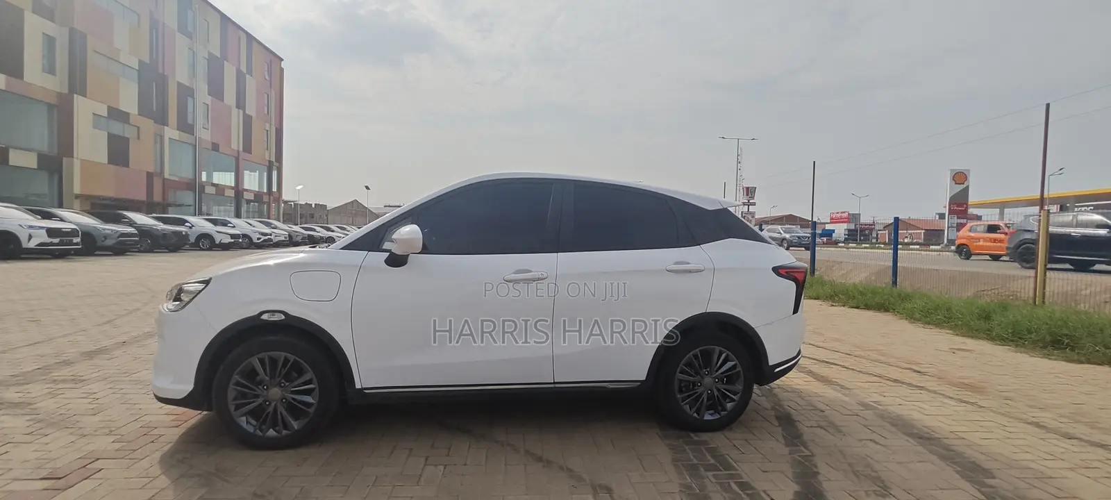 Aeolus E70 2022 White