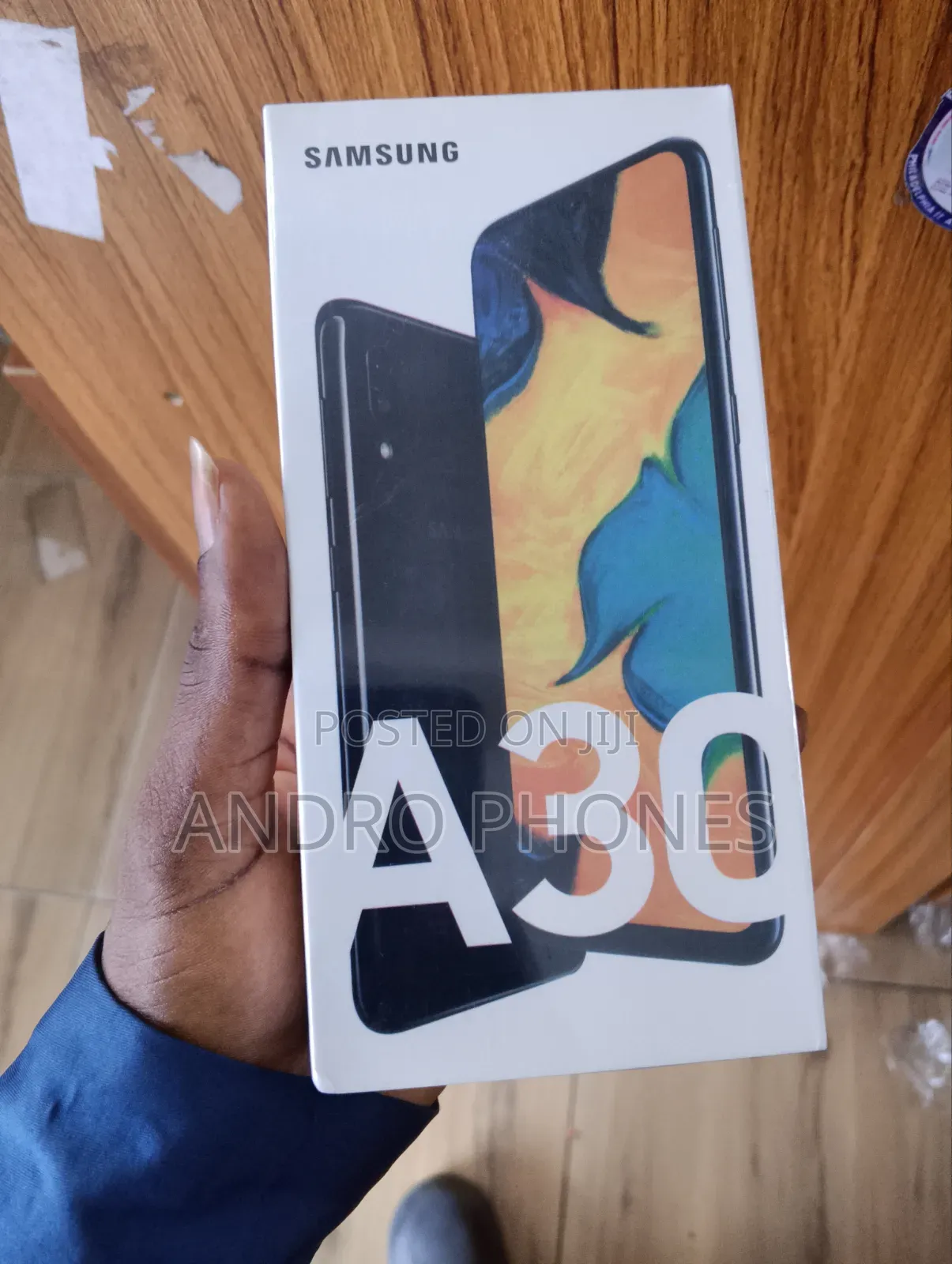New Samsung Galaxy A30 64 GB Black