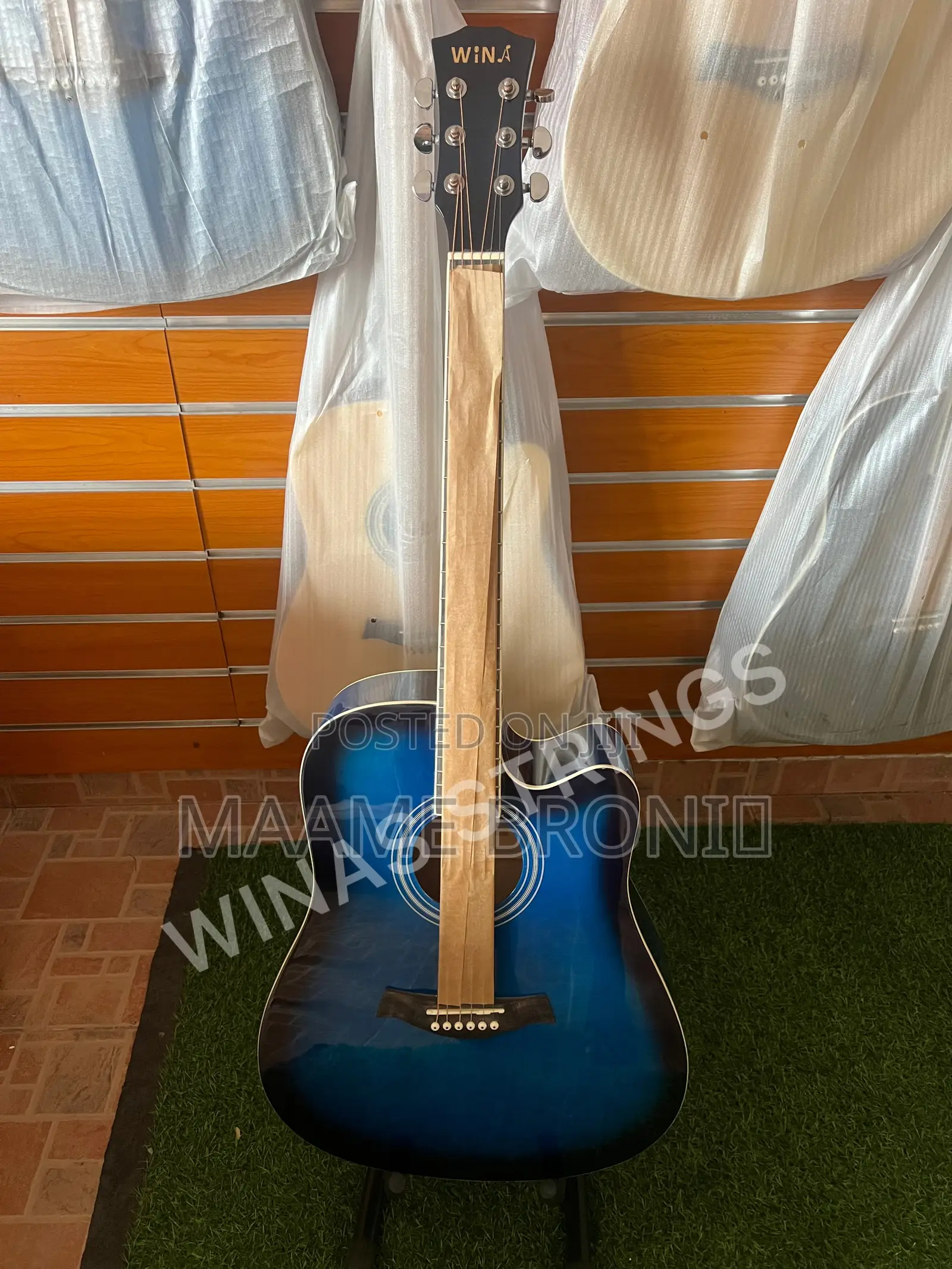 Semi Acoustic Guitar + Free Accessories