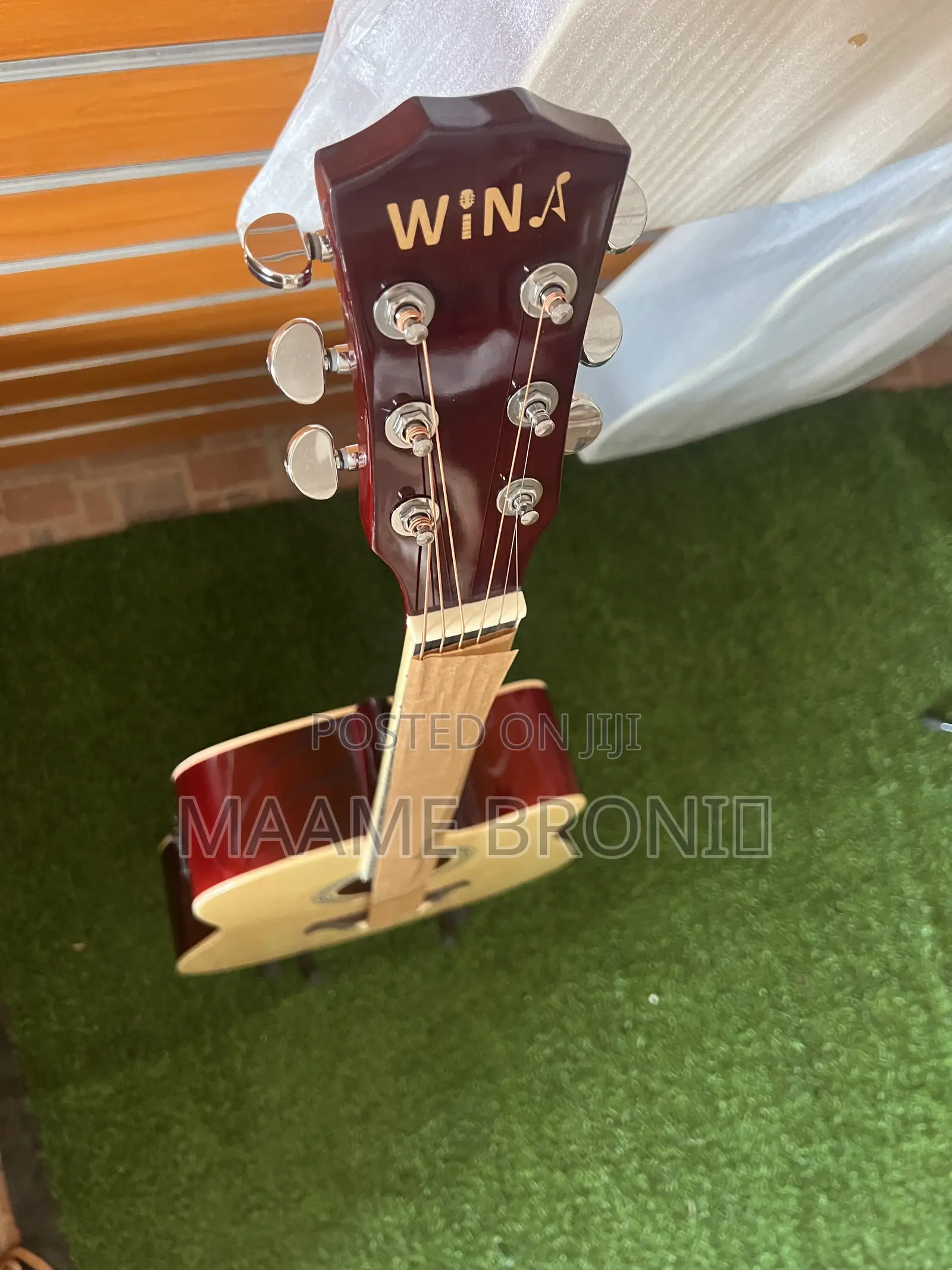 Semi Acoustic + Freebies