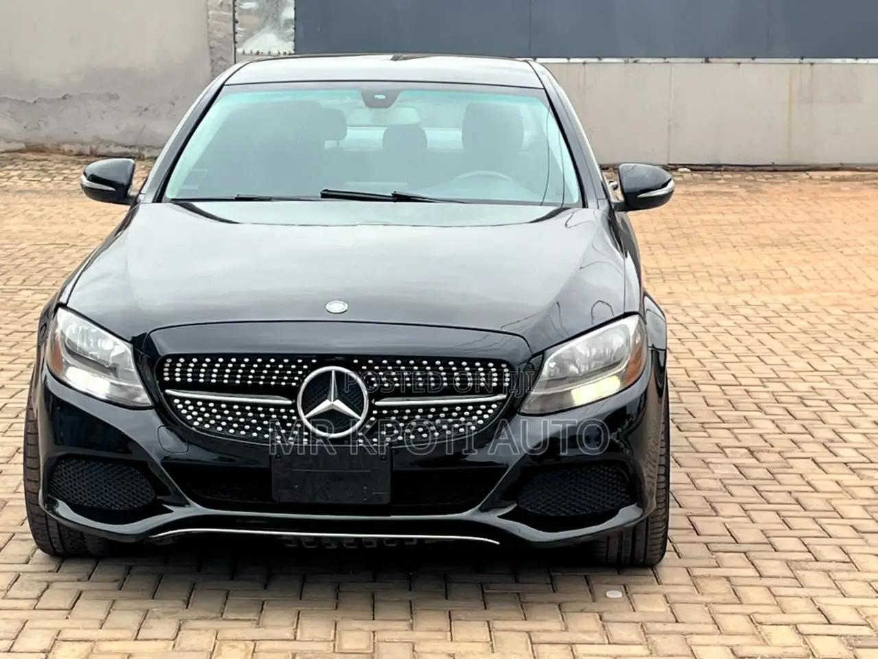Mercedes-Benz C300 2015 Black