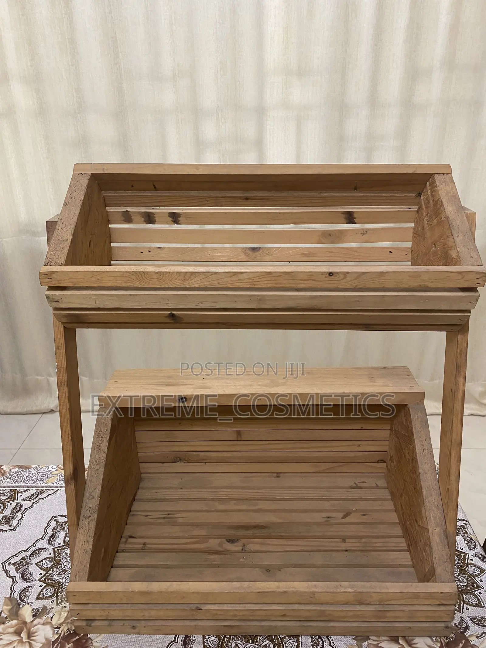 Crate-Style 2-Tier Display Stand