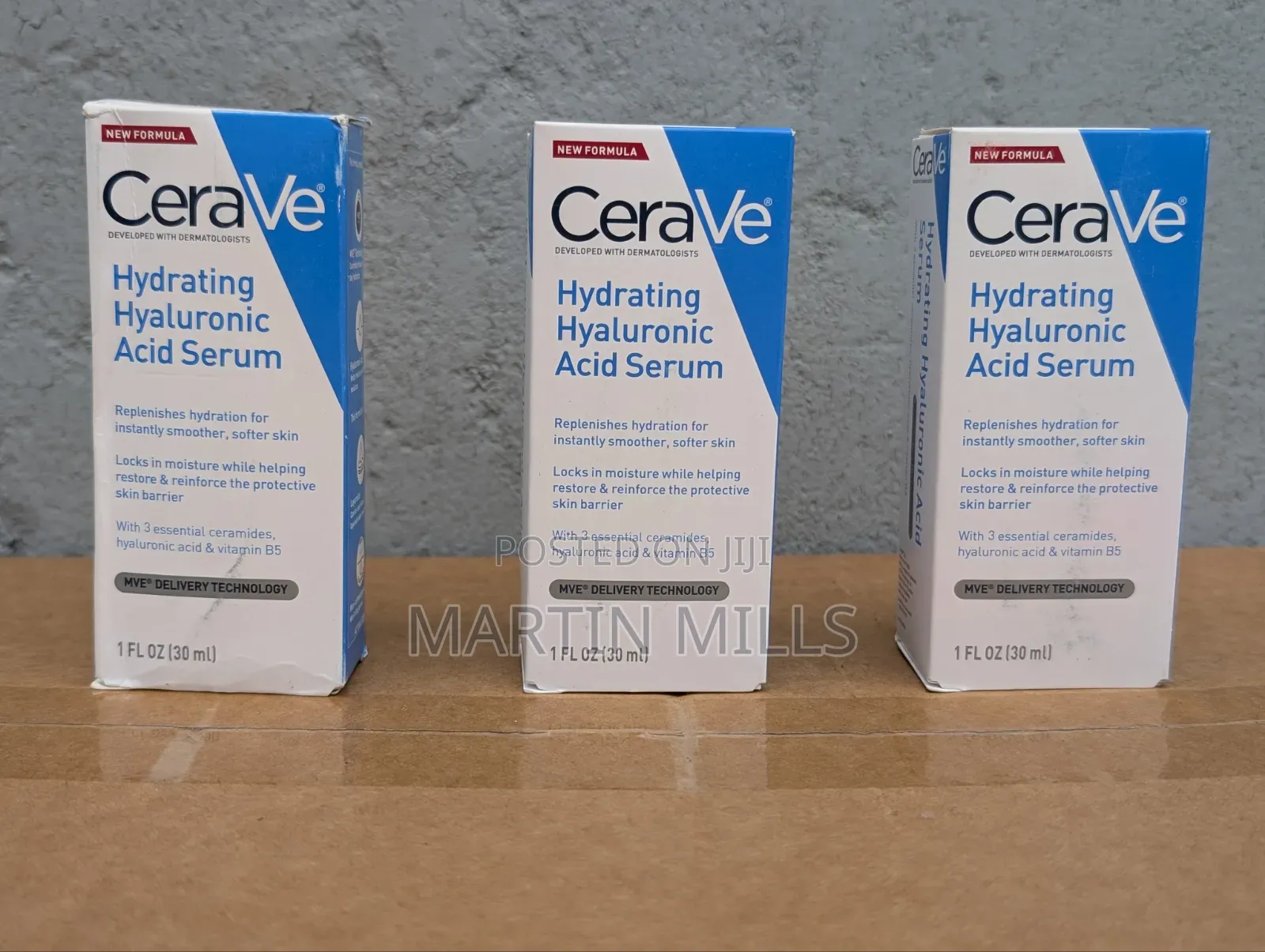 CeraVe Hydrating Hyaluronic Acid Serum