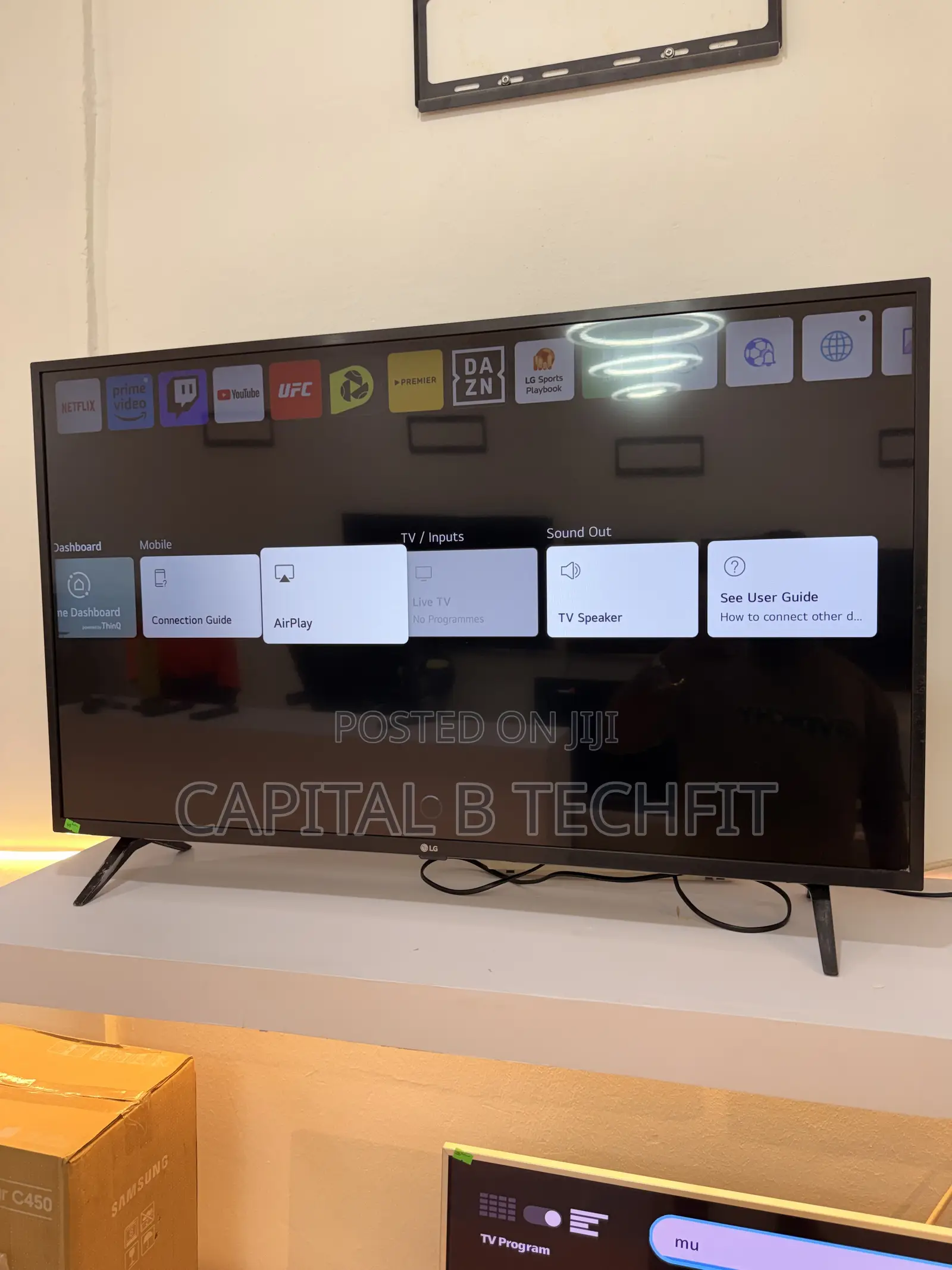 43inches Full Digital Satellite Smart LG MACHINE