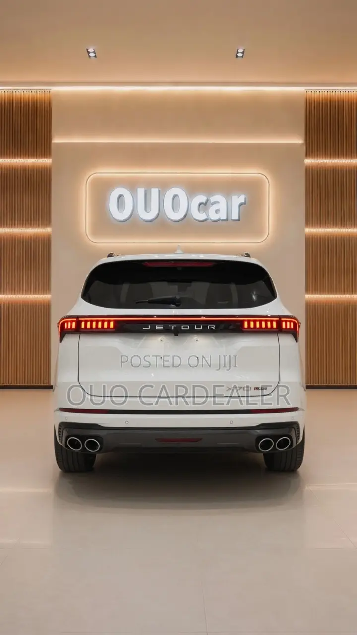 Jetour X70 Plus 1.6 7-Seater FWD 2021 White