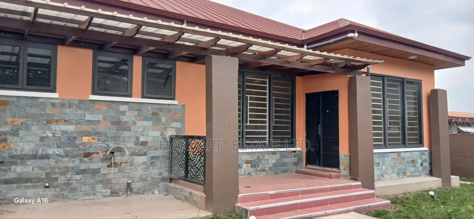 7bdrm House in Tech Ayeduase Knust, Kumasi Metropolitan for rent