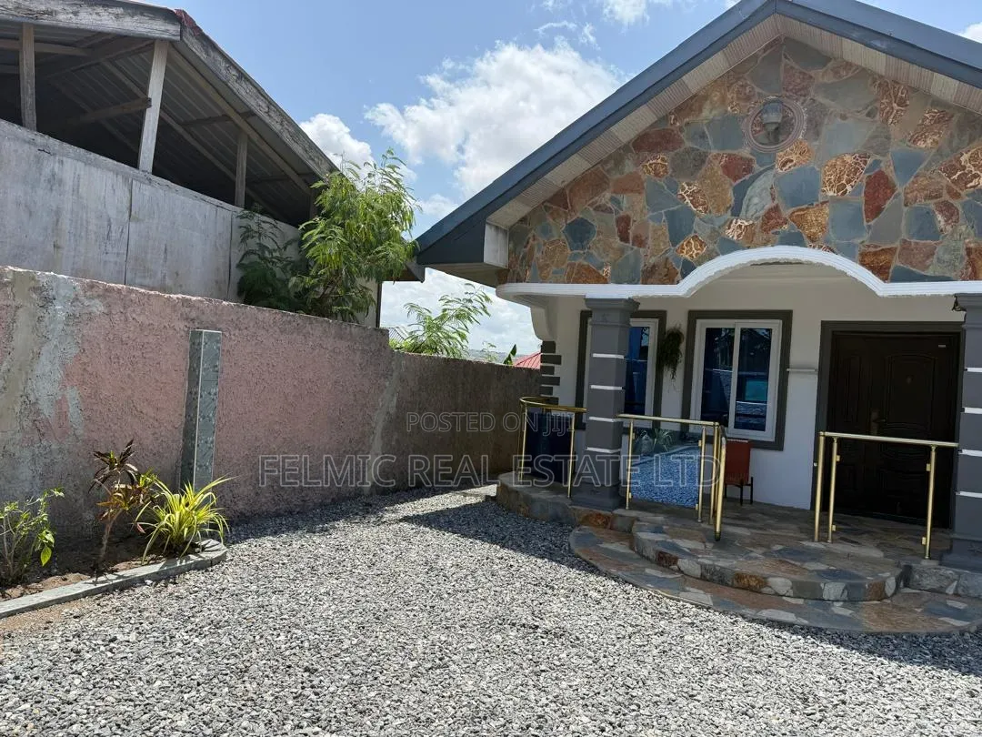 2bdrm House in Felmic Real Estate, McCarthy Hill for sale