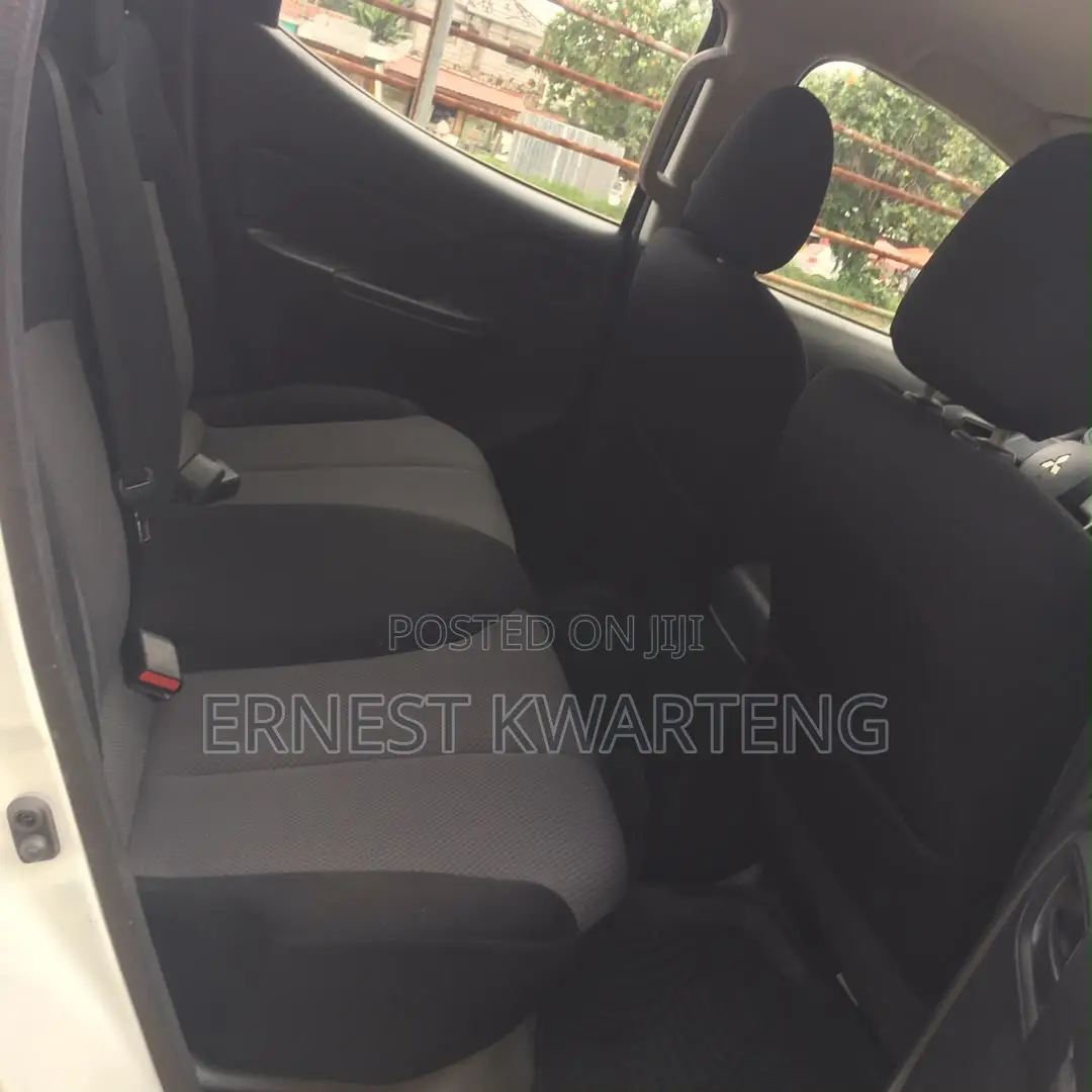 Mitsubishi L200 2023 White