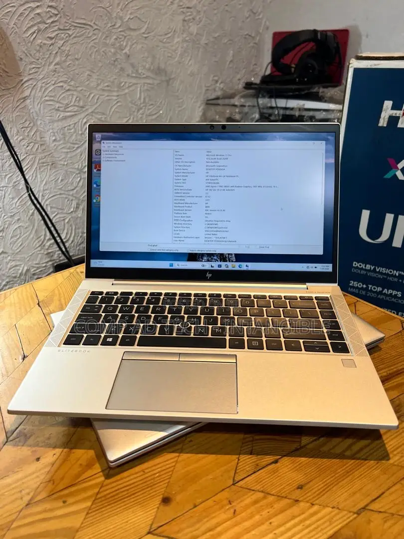 Laptop HP EliteBook 845 G8 1GB AMD Ryzen 7 SSD 512GB