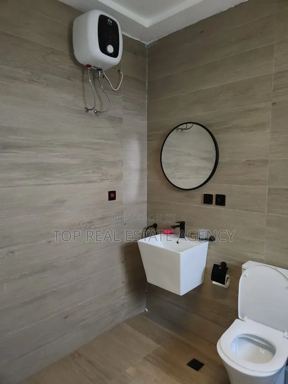 Furnished 2bdrm Apartment in Ofankor Barrier for rent