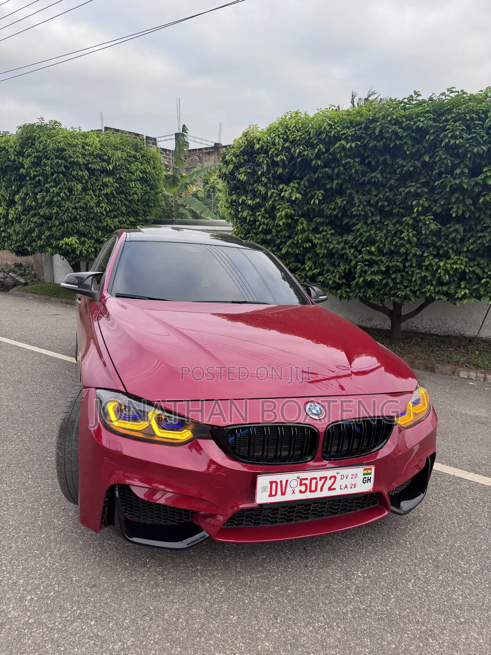 BMW 320i 2016 Red