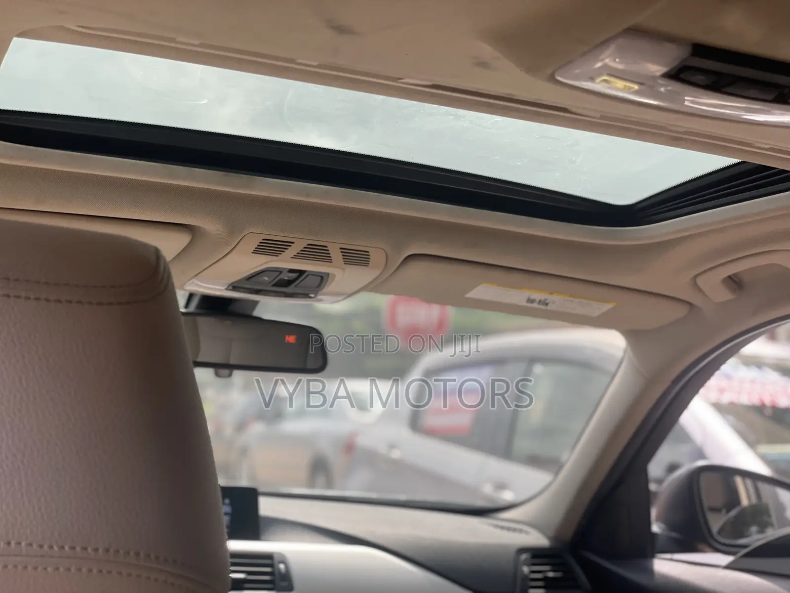 BMW 320i 2014 Black