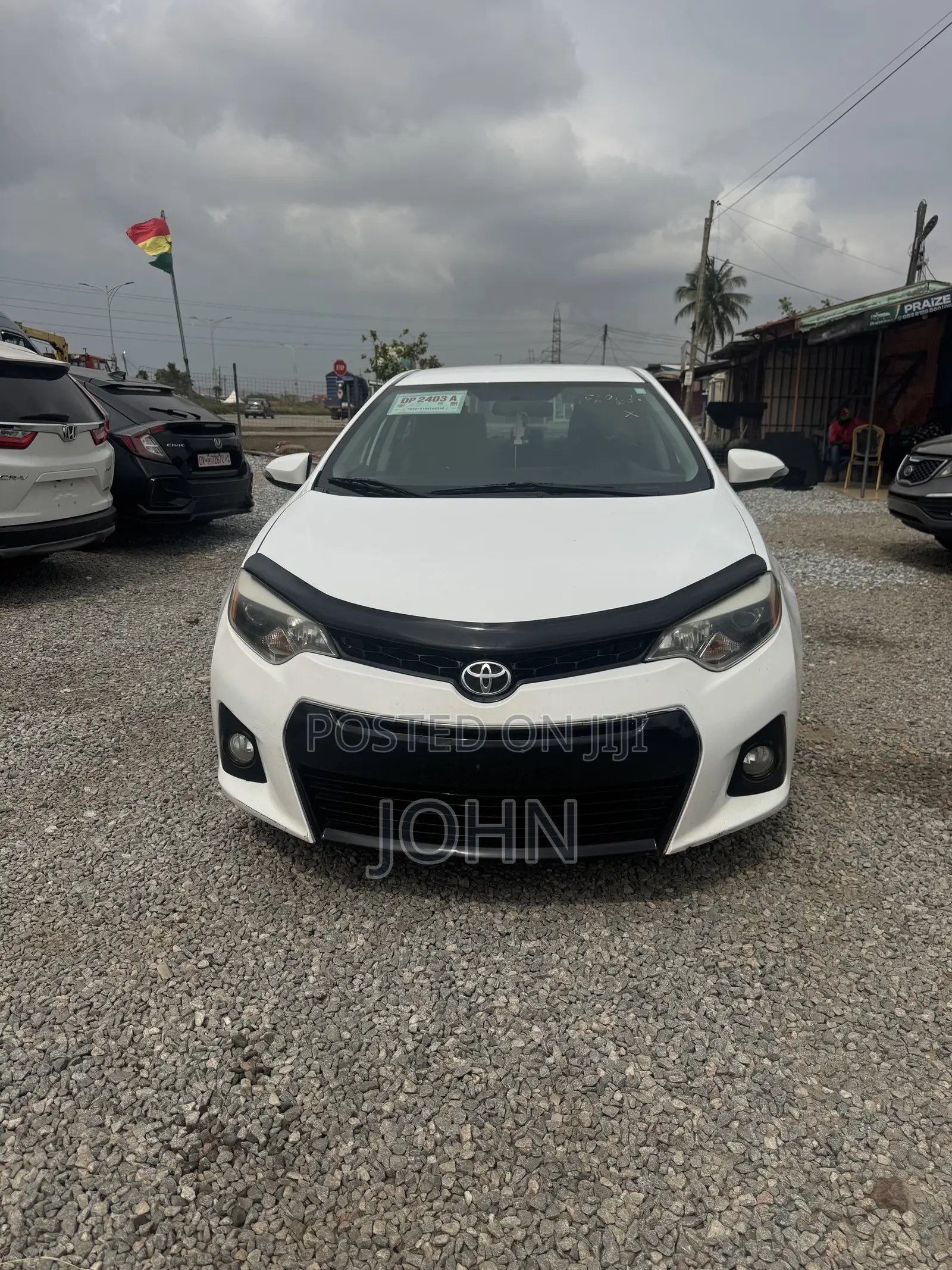 Toyota Corolla S 4dr Sedan (1.8L 4cyl CVT) 2015 White