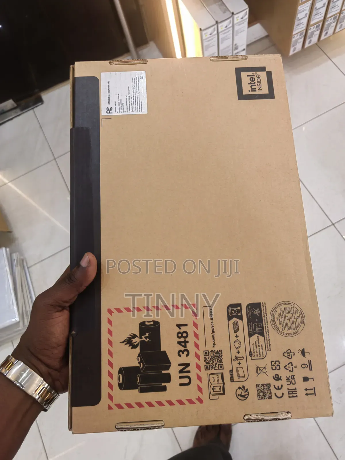 New Laptop HP OmniBook 5 Flip 14-fp0023dx 16GB Intel Core 7 SSD 512GB
