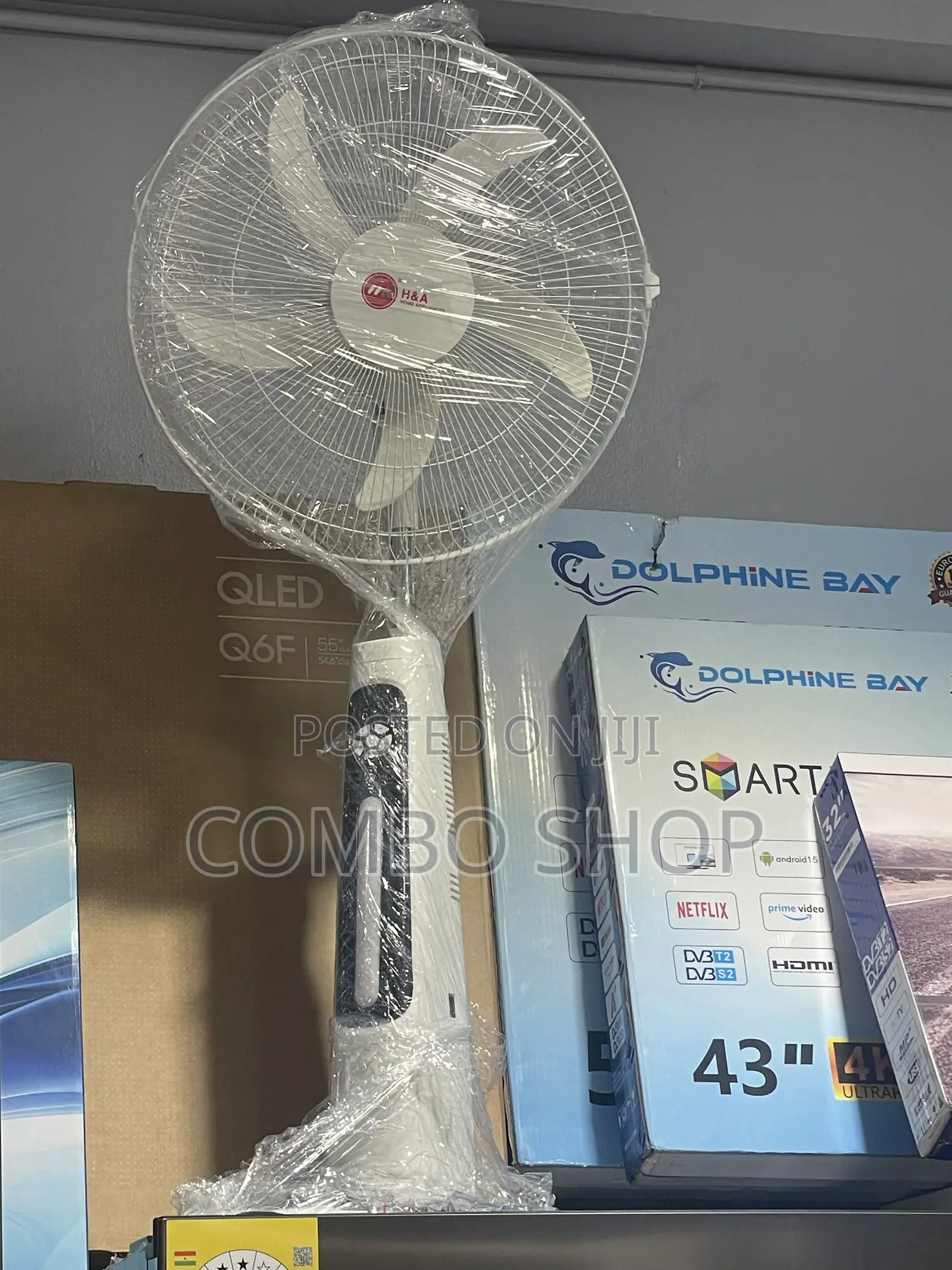 H a Rechargeable Fan
