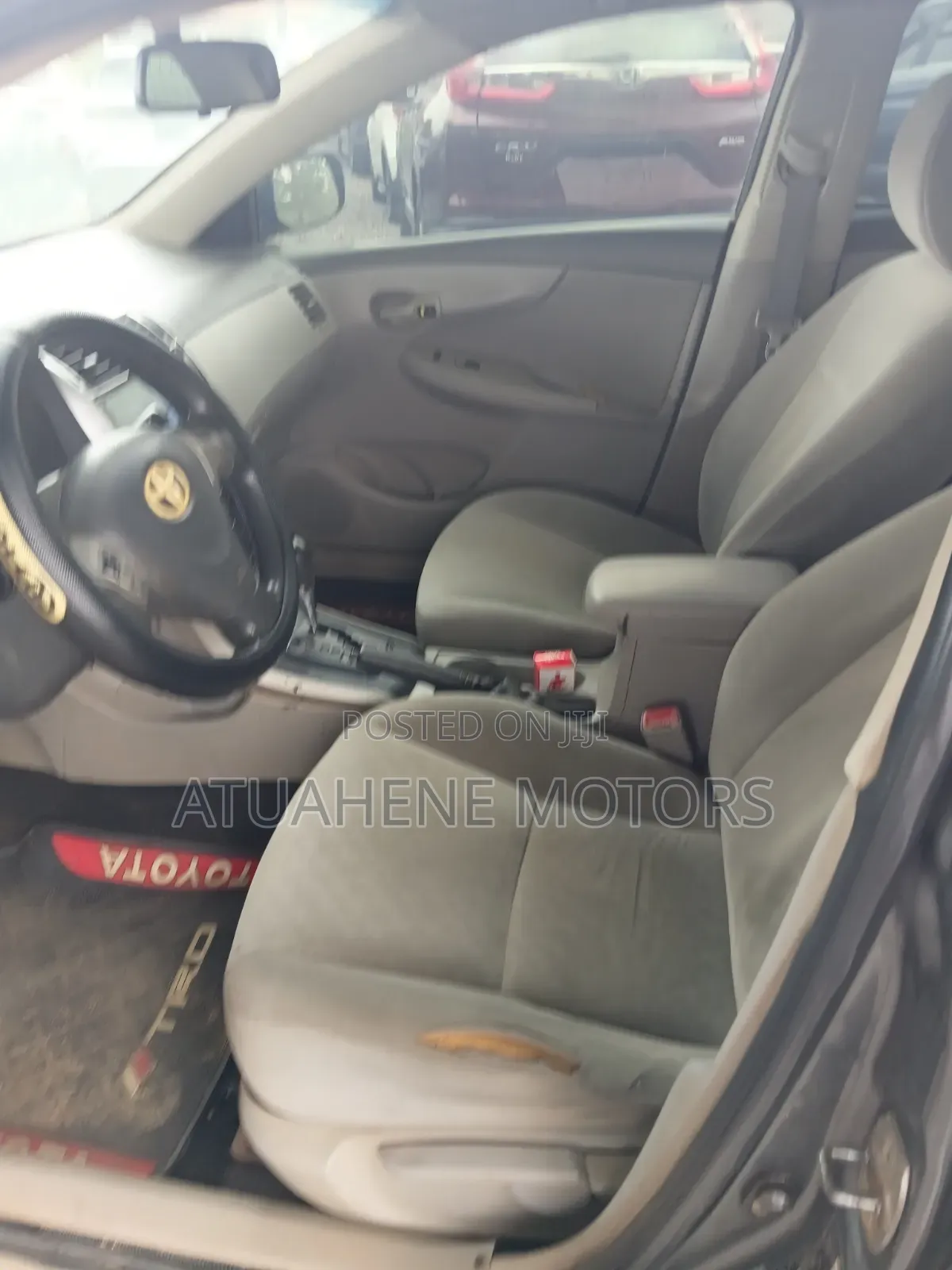 Toyota Corolla 2010 Gray
