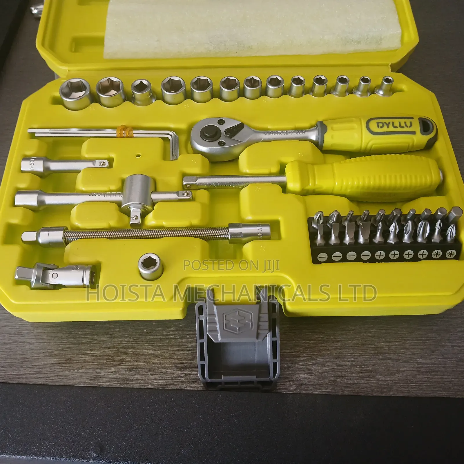 Socket Set