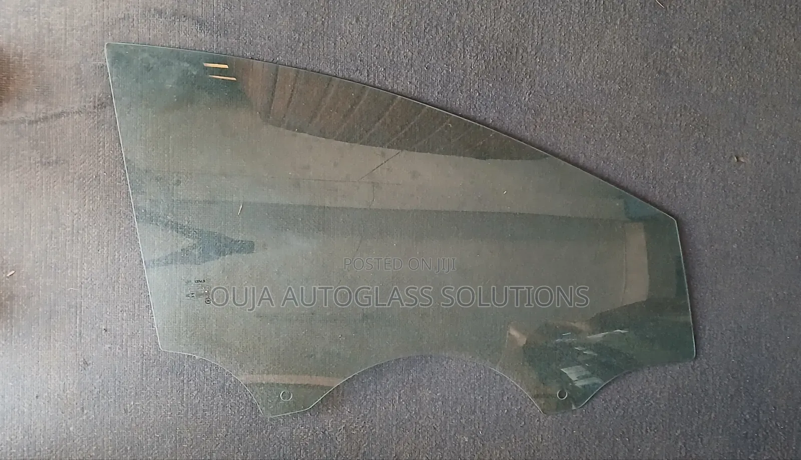 2011 Ford Focus Front Right Door Glass Available