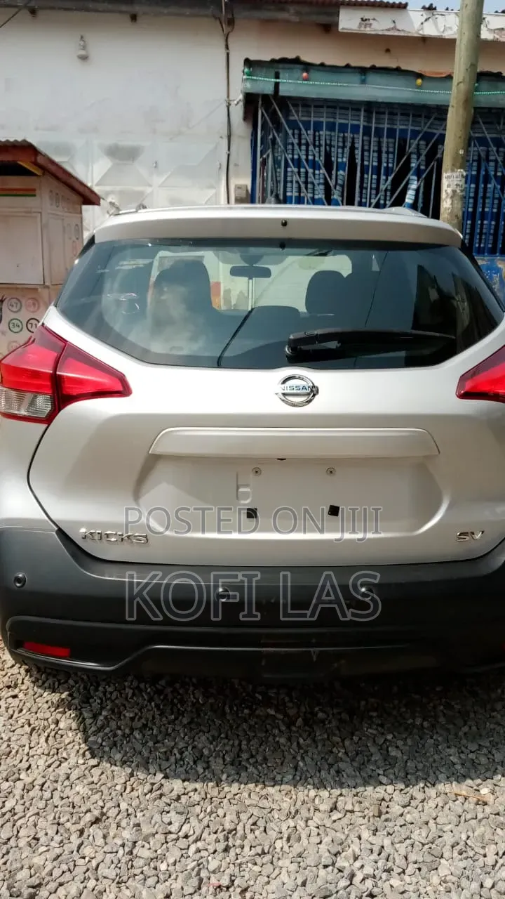 Nissan Kicks 2020 Silver