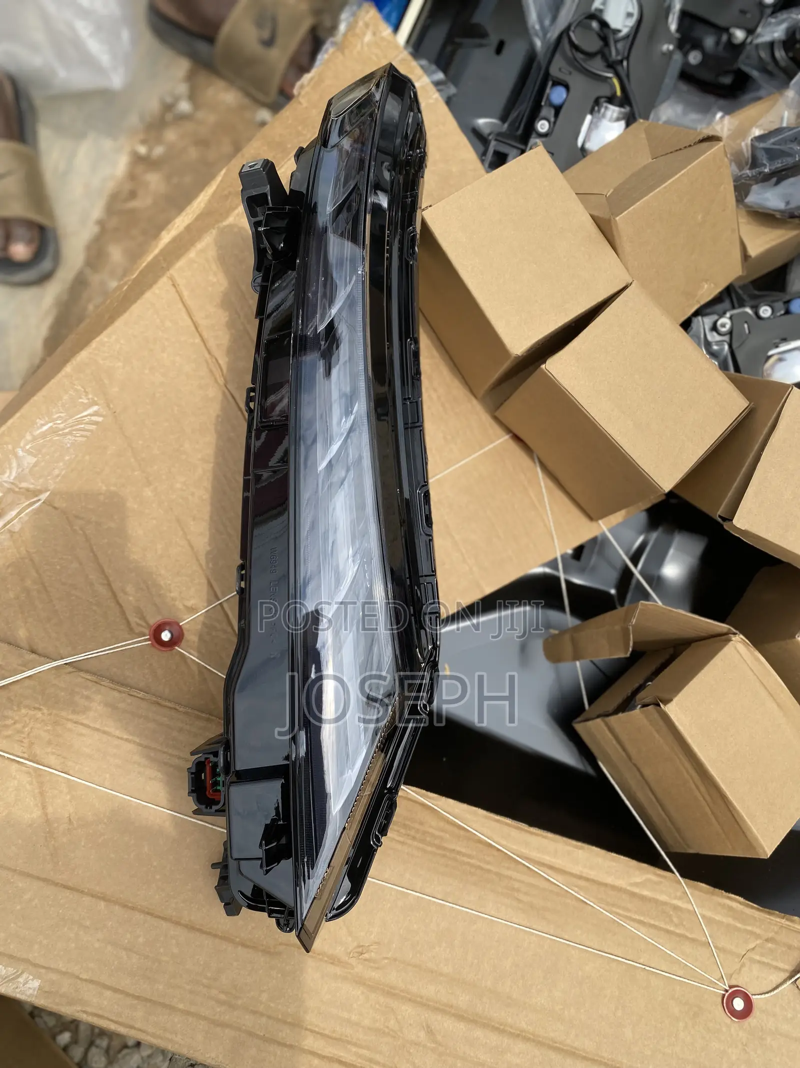 Outlander 2022,2023,2024 Headlight (Top)