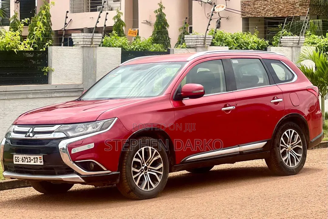 Mitsubishi Outlander 2017 Red