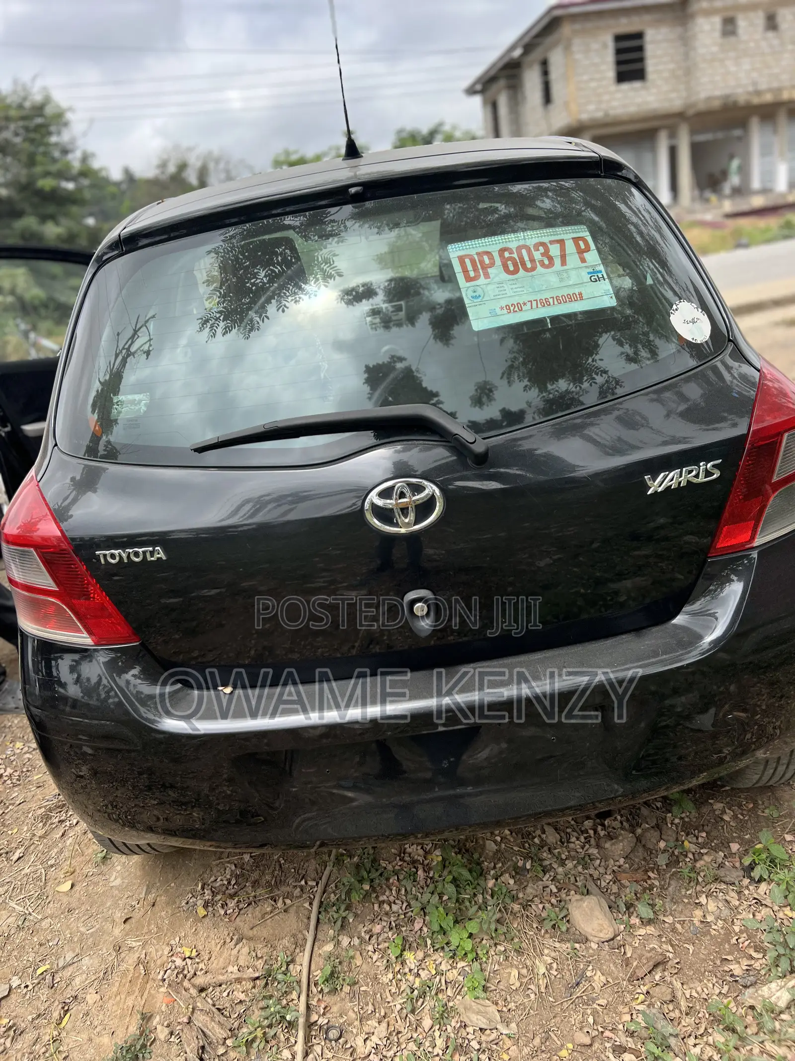 Toyota Yaris 2010 Black