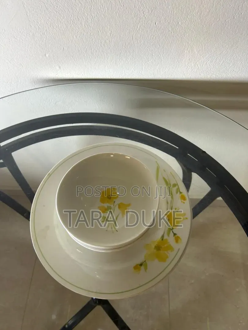 Floral Ceramic Dinnerware Pieces