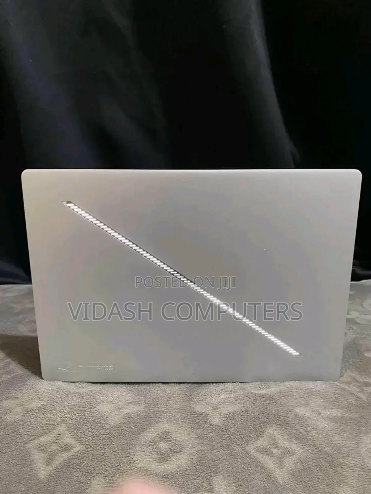 New Laptop Asus ROG Zephyrus G16 32GB AMD Ryzen 9 SSD 1T