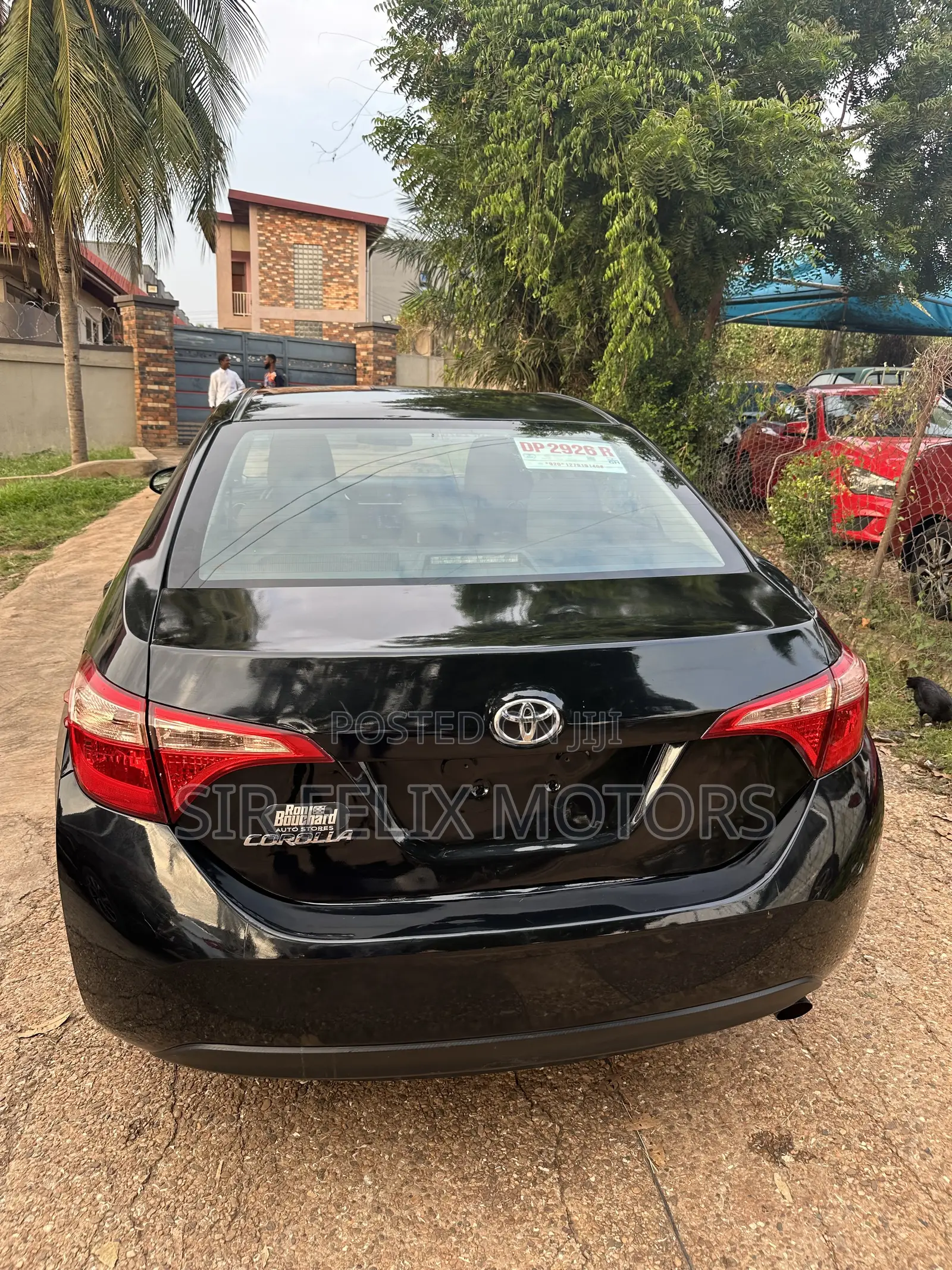 Toyota Corolla LE Eco (1.8L 4cyl 2A) 2019 Black