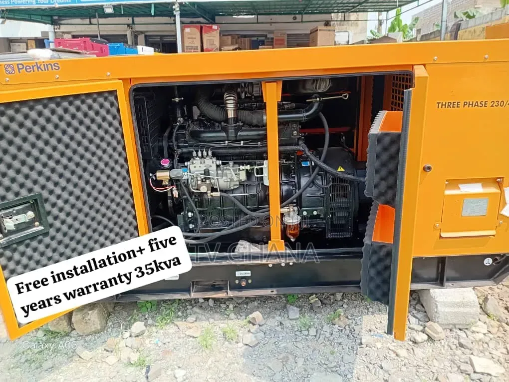 Heavy Duty Perkins 35kVA 3 Phase Silent Diesel Generator 35kva