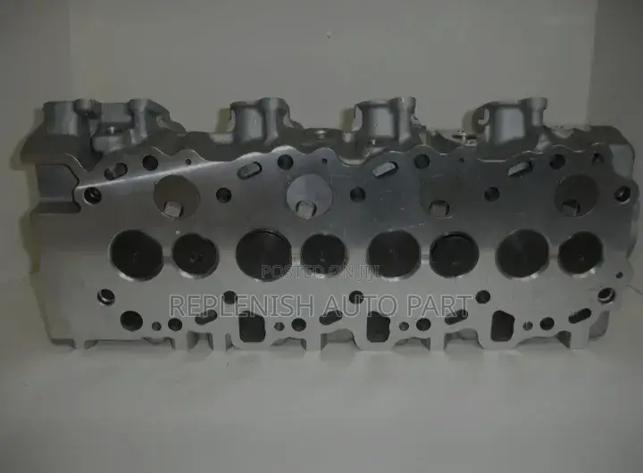 Cylinder Head for Toyota landCruiser Prado,Hilux,HiAce With 1KZ Engine
