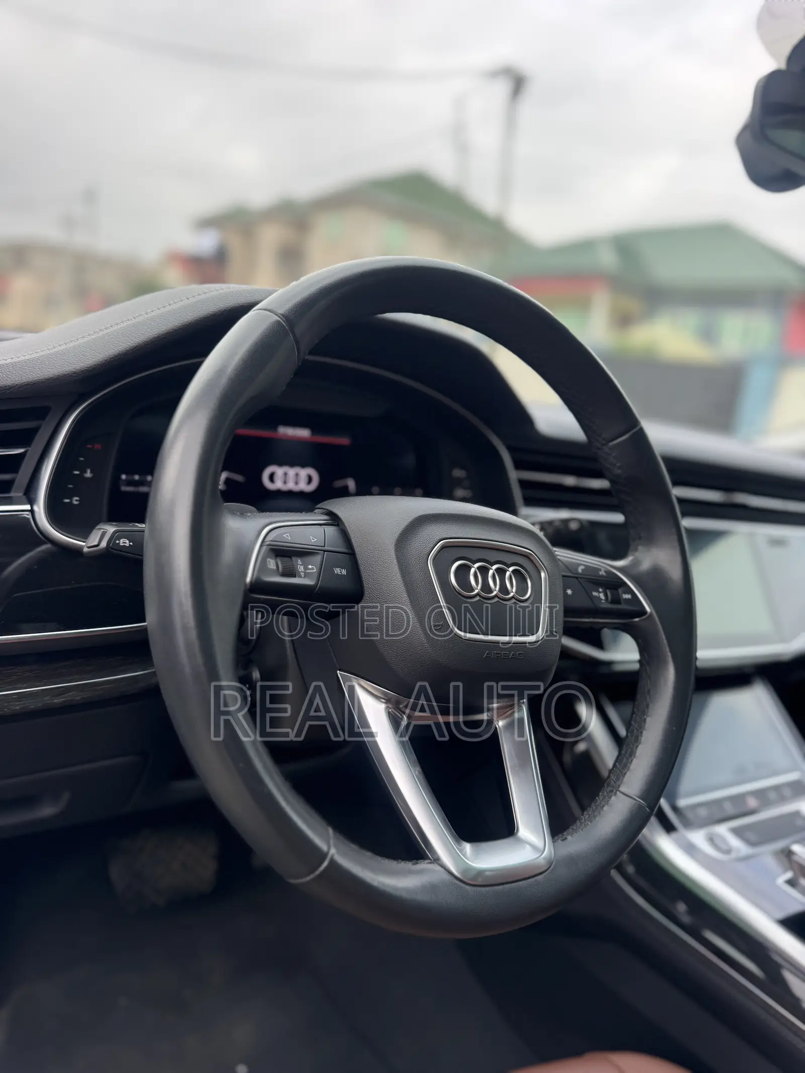 Audi Q7 Premium Plus 2024 White
