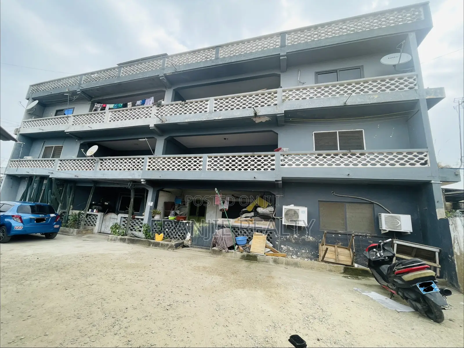 2bdrm Apartment in Franjie Realty, Lapaz for rent
