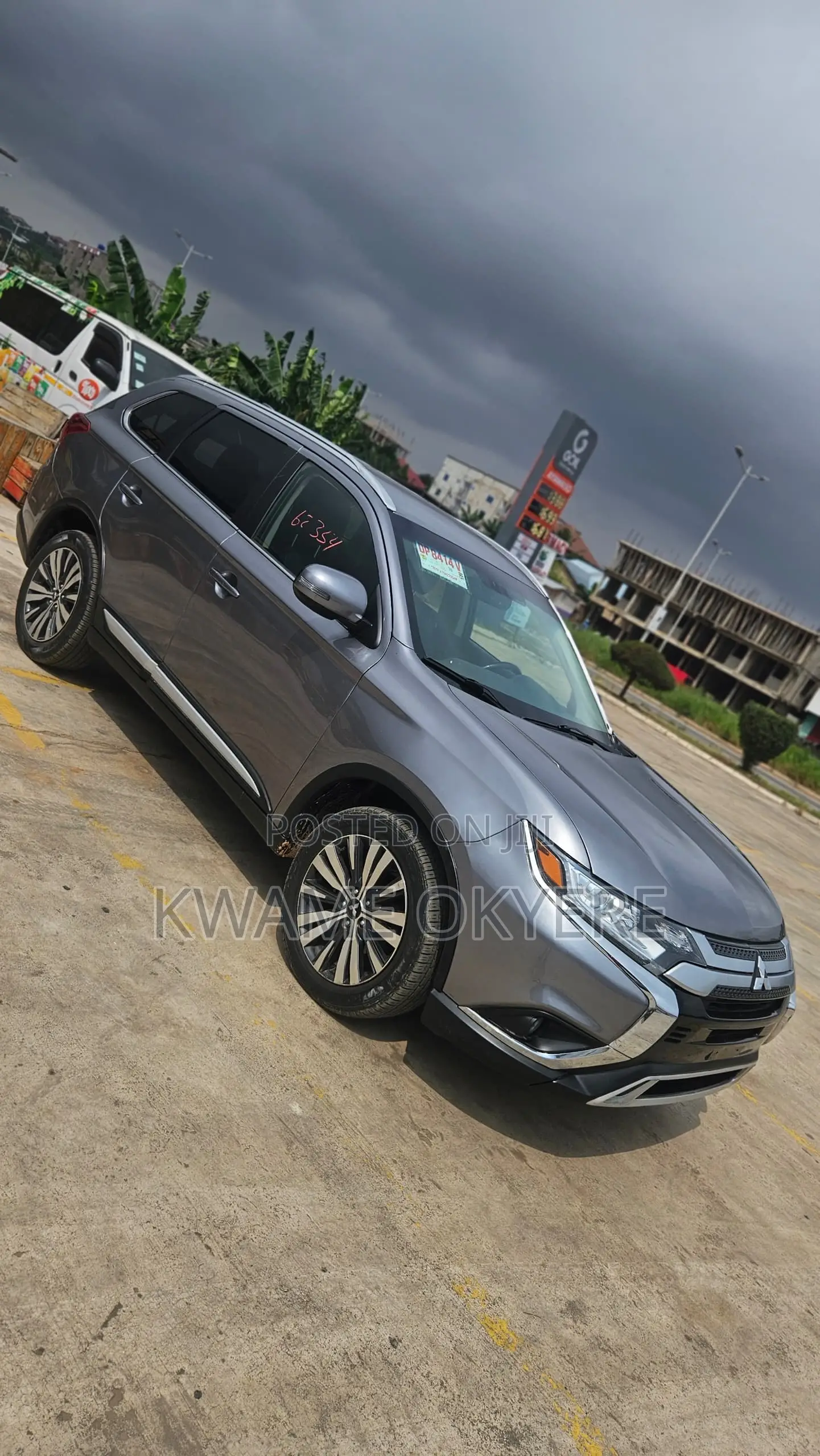 Mitsubishi Outlander SEL AWC 2019 Gray